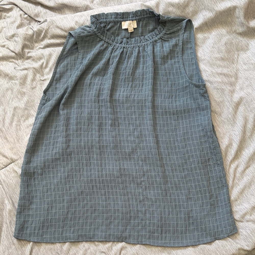 LOFT Sleeveless Gray Textured Blouse